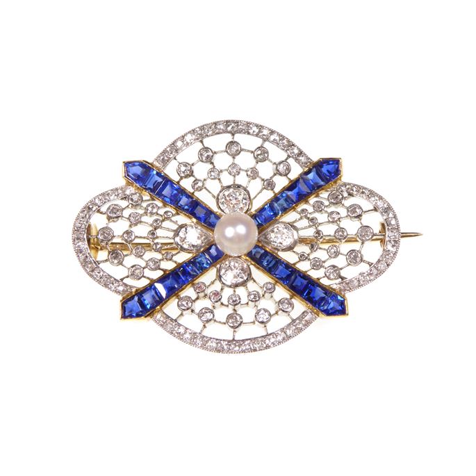   Lacloche - Diamond and sapphire quatrelobe brooch | MasterArt